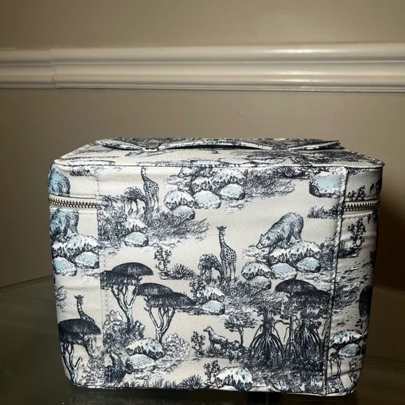 Dior Beauty Vanity All Around the World GWP - Picture 4 of 6